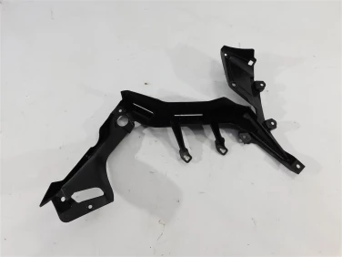 Plastik wypeŁnienie owiewka honda cbr 650 r 21-23 u-11 64242-mkn-d100