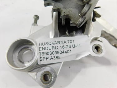 Set podnÓŻek prawy przÓd husqvarna 701 enduro 16-23 u-11 7690303904401