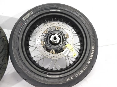 Felgi koŁa komplet husqvarna 701 supermoto 16-23 7501010114433 7500910114433 u-11