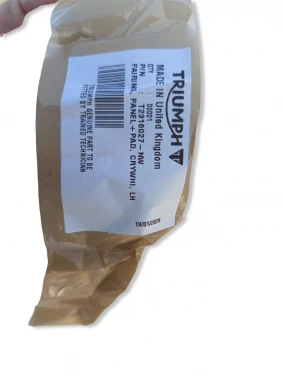 Czacha lewa owiewka triumph speed triple 1200 rr 22-26 t2316027