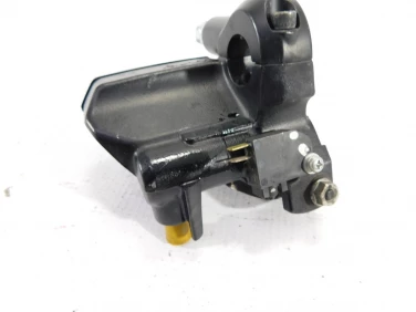 Pompa hamulcowa przÓd kawasaki z 650 20-23 430150601