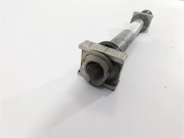 OŚ koŁa tyŁ tylna aprilia shiver 900 17-18 u-11 b045422