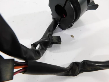 PrzeŁĄcznik lewy przÓd kawasaki z 800 13-16 u-11 460910387