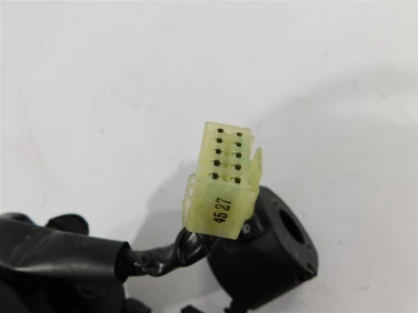 PrzeŁĄcznik lewy przÓd yamaha mt-07 13-17 1ws839720100 u-11