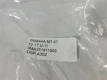 OŚ koŁa przÓd przednia yamaha mt-07 13-17 u-11 3ma251811000