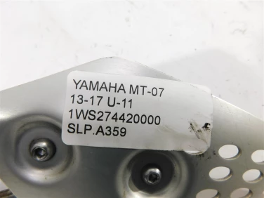 Set podnÓŻek lewy przÓd yamaha mt-07 13-17 u-11 1ws274420000