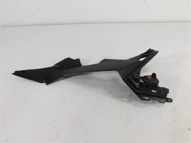 Plastik wypeŁnienie owiewka kawasaki z 650 20-23 u-11 14093-0613