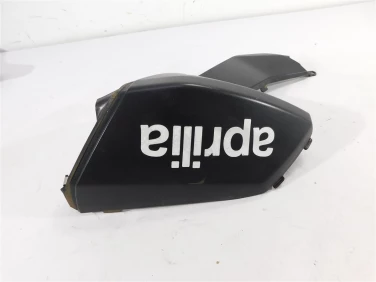 Owiewka bok boczna prawa aprilia shiver 900 17-18 u-11 2b003891