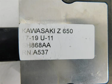 Regulator napiĘcia kawasaki z 650 17-19 u-11 sh868aa