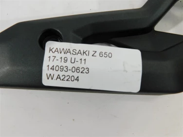 Plastik wypeŁnienie owiewka kawasaki z 650 17-19 u-11 14093-0623