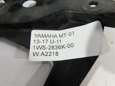 Plastik wypeŁnienie owiewka yamaha mt-07 13-17 u-11 1ws-2836k-00