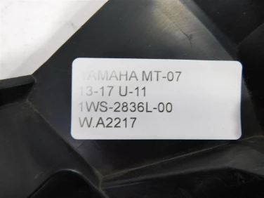 Plastik wypeŁnienie owiewka yamaha mt-07 13-17 u-11 1ws-2836l-00