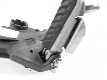 Set podnÓŻek prawy przÓd honda cbr 650 r 21-23 u-11 35063134918r