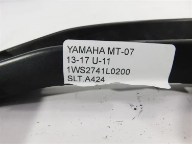 Set podnÓŻek lewy tyŁ yamaha mt-07 13-17 u-11 1ws2741l0200