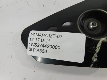 Set podnÓŻek lewy przÓd yamaha mt-07 13-17 u-11 1ws274420000