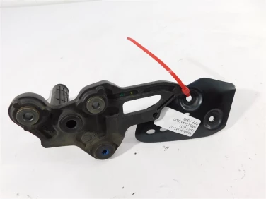 Set podnÓŻek prawy przÓd yamaha mt-07 13-17 u-11 1ws274431000