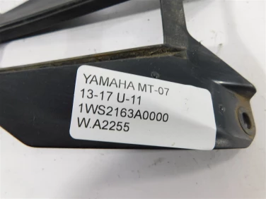 Plastik wypeŁnienie owiewka yamaha mt-07 13-17 u-11 1ws2163a0000