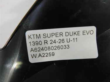 Plastik wypeŁnienie owiewka ktm super duke evo 1390 r 24-26 u-11 a62408026033