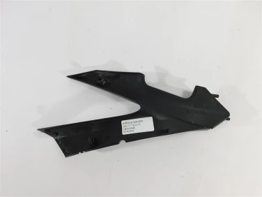 Plastik wypeŁnienie owiewka aprilia shiver 900 17-18 u-11 2b003896