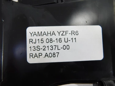 Rura dolot airbox prawa yamaha yzf-r6 rj15 08-16 u-11 13s-2137l-00
