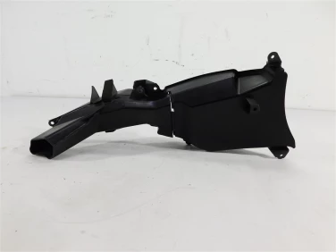 Rura dolot airbox lewa yamaha yzf-r6 rj15 08-16 u-11 13s-2137k-00