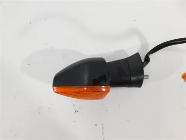 Kierunek kierunkowskaz honda cbr 1100 xx blackbird 99-06 u-11 33650mate22