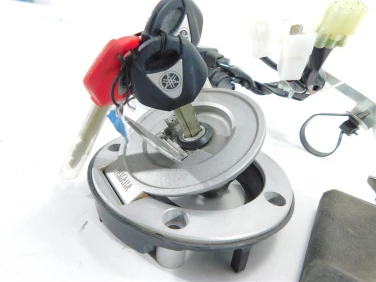 Zamek stacyjka kluczyk yamaha xvs 1300 midnight star 07-15 u-11 11cw82500000