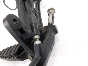 Set podnÓŻek prawy przÓd ducati diavel 1200 15-18 u-11 82431762a