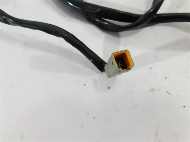 PrzeŁĄcznik prawy przÓd ducati diavel 1200 15-18 u-11 65010141a