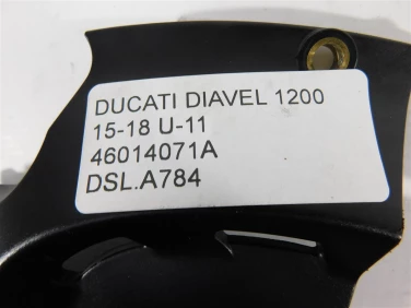 Dekiel kapa silnik lewa ducati diavel 1200 15-18 u-11 46014071a