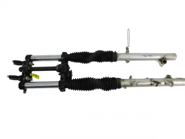 LAGA PÓŁKA ZAWIESZNIE LAGI SUZUKI DR 650 RS 90-96 U-11 5113012D10 5114012D10