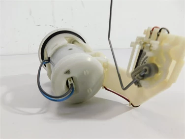 Pompa paliwa zbiornik honda vfr 1200 f 09-17 u-11 16700mge023