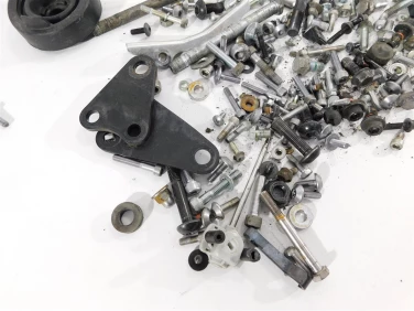 Śruby zestaw Śrub yamaha xvs 1300 midnight star 07-15 u-11