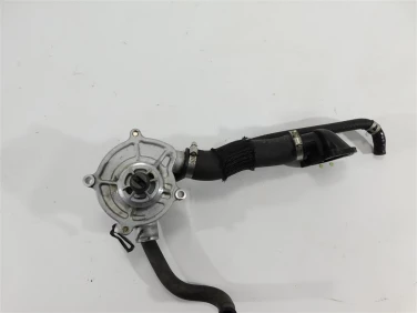 Pompa wody silnik suzuki gsr 600 06-10 u-11 1740035f11