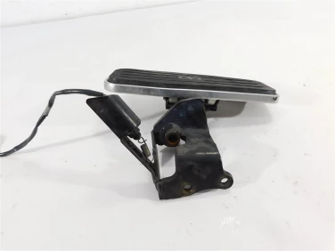 PodnÓŻek stopka yamaha xvs 1300 midnight star 07-15 prawy u-11 3d8274200000