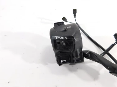 PrzeŁĄcznik lewy przÓd honda cbr 1000 rr 04-05 u-11 35200mel640