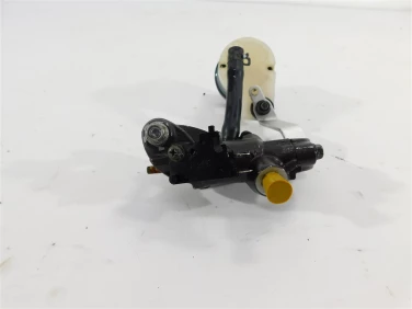 Pompa hamulcowa przÓd honda cbr 1000 rr 04-05 u-11 45510mel006