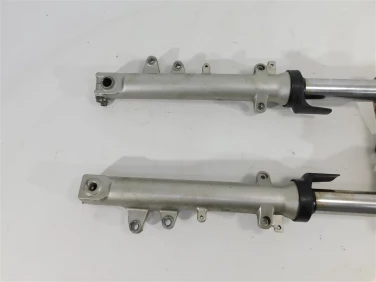 Laga pÓŁka zawiesznie lagi suzuki gsf 600 s bandit 00-04 u-11 5110331f20 5110431f00