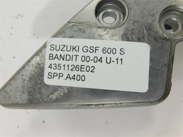 Set podnÓŻek prawy przÓd suzuki gsf 600 s bandit 00-04 u-11 4351126e02