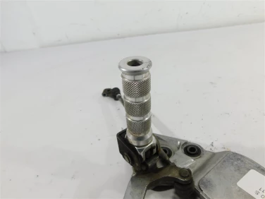 Set podnÓŻek lewy przÓd suzuki gsf 600 s bandit 00-04 u-11 4352027820