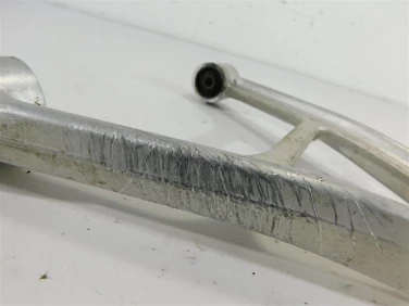 Wahacz zawieszenie przÓd dinli dl 700 centhor dl-f210226-00 u-11 s.1077