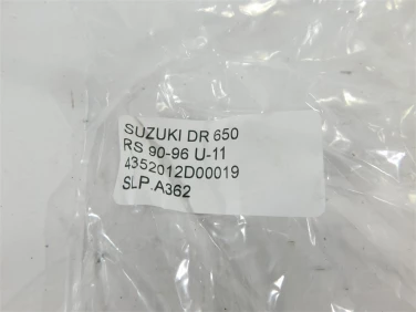 Set podnÓŻek lewy przÓd suzuki dr 650 rs 90-96 4352012d00019