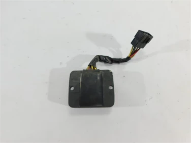 Regulator napiĘcia suzuki dr 650 rs 90-96 u-11 sh535a-12