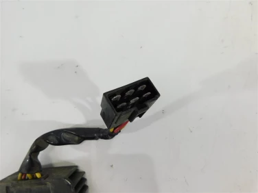 Regulator napiĘcia suzuki dr 650 rs 90-96 u-11 sh535a-12