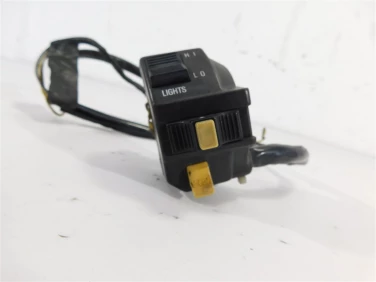 PrzeŁĄcznik lewy przÓd suzuki dr 650 rs 90-96 u-11 3740012d20