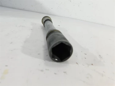 OŚ koŁa przÓd przednia bmw s 1000 rr k46 15-17 u-11 7713304