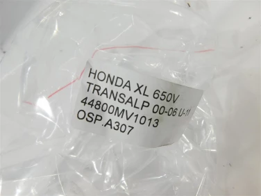 OŚ koŁa przÓd przednia honda xl 650v transalp 00-06 u-11 44800mv1013
