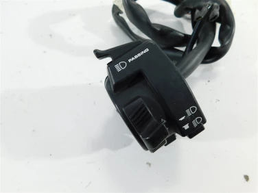 PrzeŁĄcznik lewy przÓd honda xl 650v transalp 00-06 u-11 35200mcb770