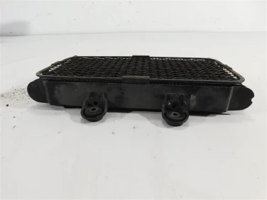 ChŁodnica oleju przÓd suzuki gsf 600 s bandit 00-04 u-11 1660026e00