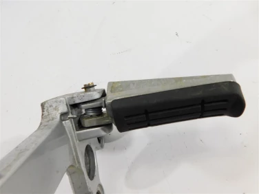 Set podnÓŻek lewy przÓd yamaha fz6 600 fazer 04-09 u-11 5vx274421000